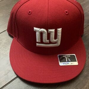 New York Giants Red Fitted Cap